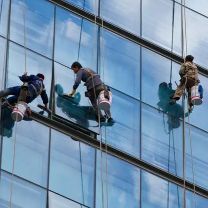 ?？趯?xiě)字樓外墻清洗